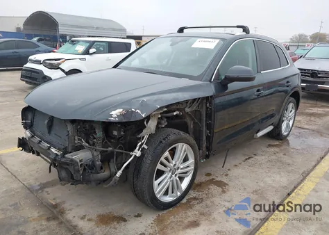 2018 Audi Q5 2.0T Premium/2.0T Tech Premium z USA, uszkodzony, nr VIN WA1BNAFY5J2133219